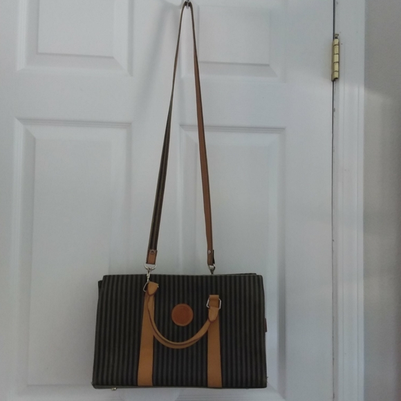 Vintage FENDI Roma Italy 1925 Crossbody Bag - Picture 9 of 16